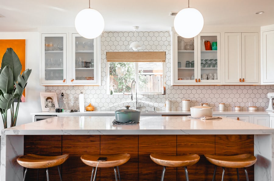 Kitchen with hexagon design pattern on the walls