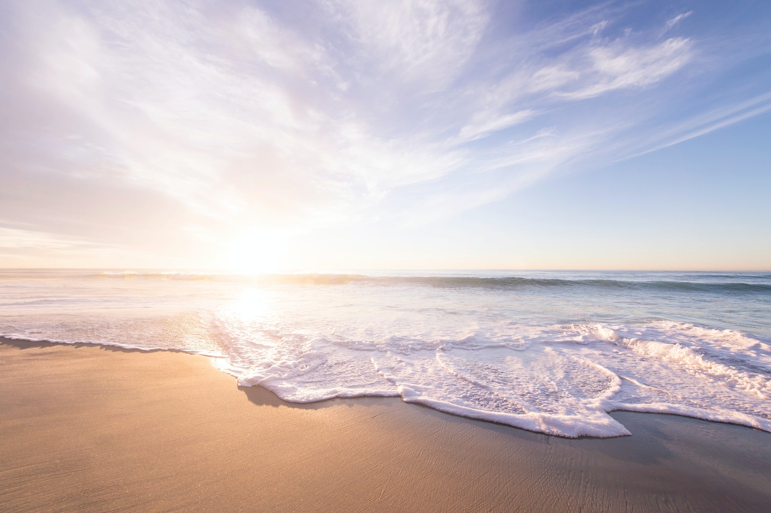 Picture of the beach with waves