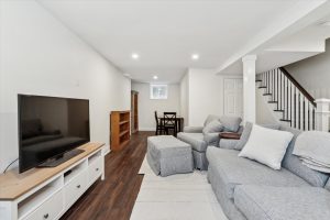 02-34 Rosedale Rd_02